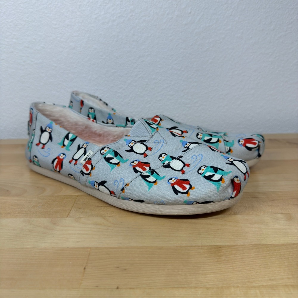 TOMS Women's Shoes Penguin Print Cozy Lined‎ Slip On Loafers Size 7.5